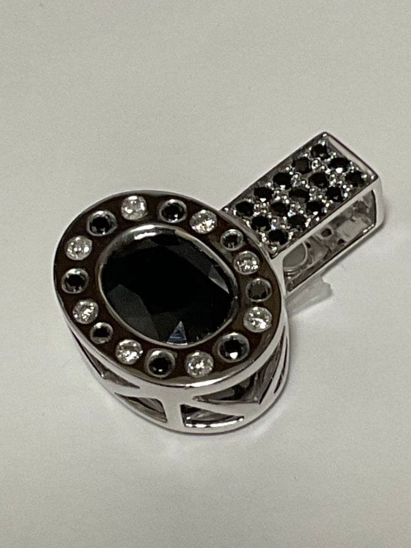 KARATIカラッチペンダントヘッド