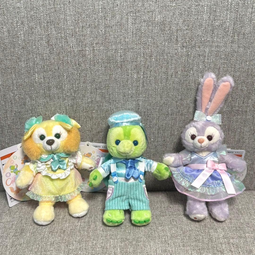 タイムセール♪0時まで！ディズニーシー　カラフルハピネス　ぬいぐるみバッジセット