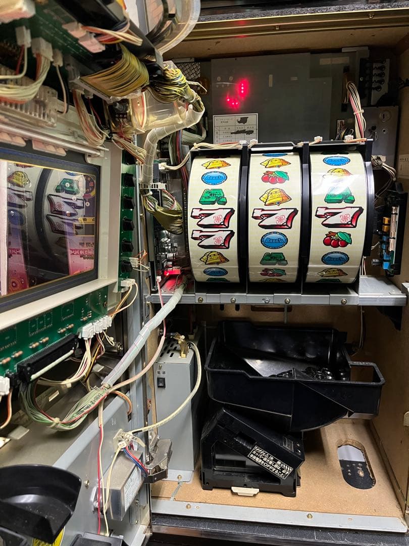 【最終値引き】4号機　バベル　エレコ　メダル仕様　【送料込み】