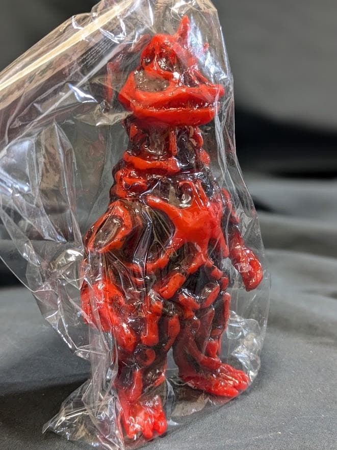 シーボーズ「ウルトラマン」登場怪獣（ヤモマーク）未開封ソフビフィギュア