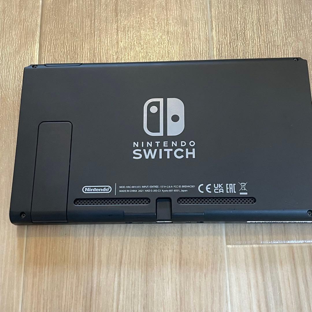 Nintendo Switch 本体 赤／青 付属品完備　一部付属品未開封、新品