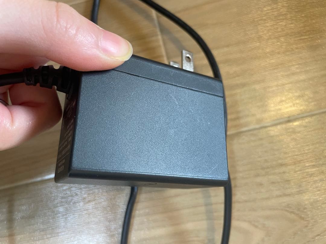 Nintendo Switch 本体 赤／青 付属品完備　一部付属品未開封、新品