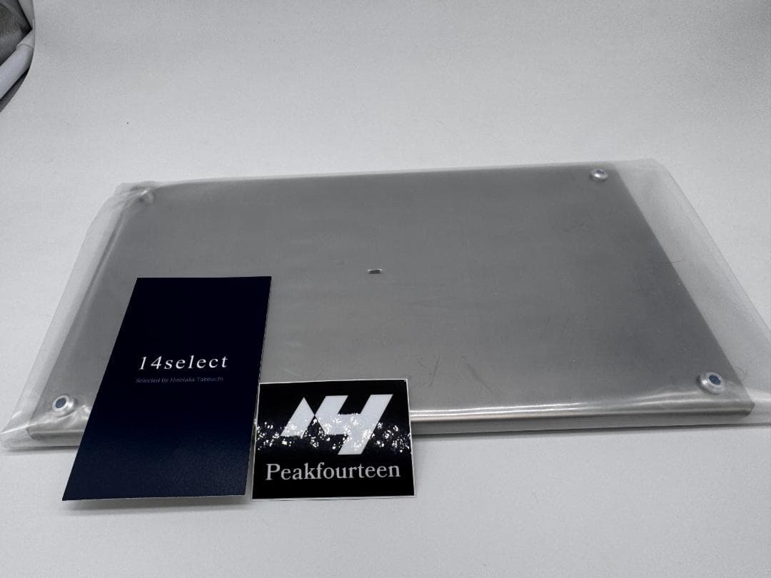 factory-b × Peakfourteen level ULチタンテーブル