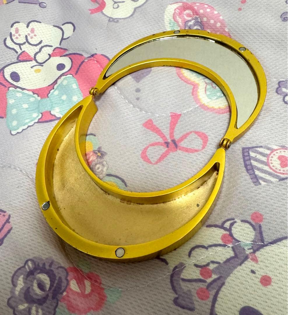 コードネームはセーラーV 金属製クレッセントコンパクト セーラーヴィーナス