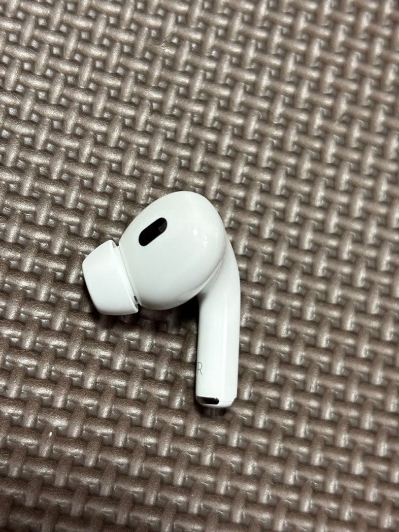 AirPods Pro 2 USB-C iFaceケース付き