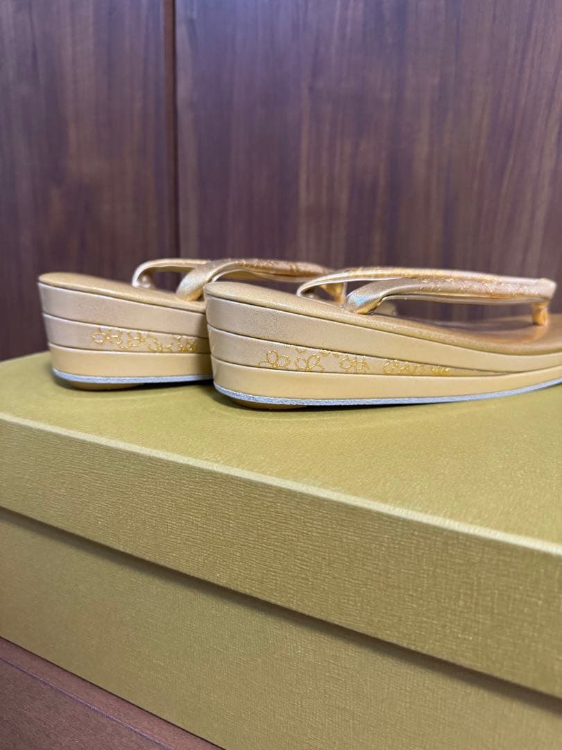 【未使用】和装用バッグ 本革　草履セット　50,000円のお品