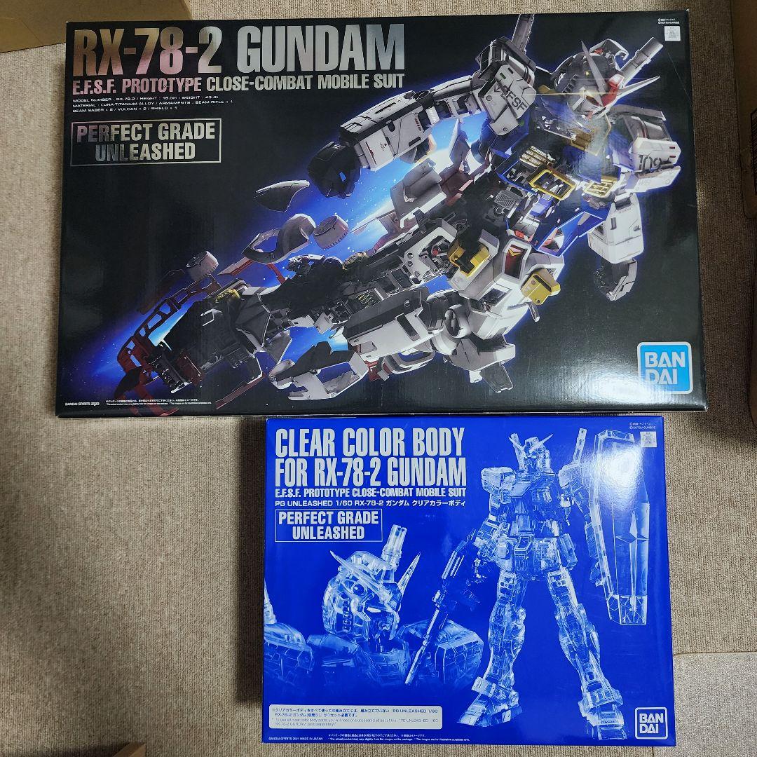 PG UNLEASHED 1/60 RX-78-2 ガンダム と　クリア外装