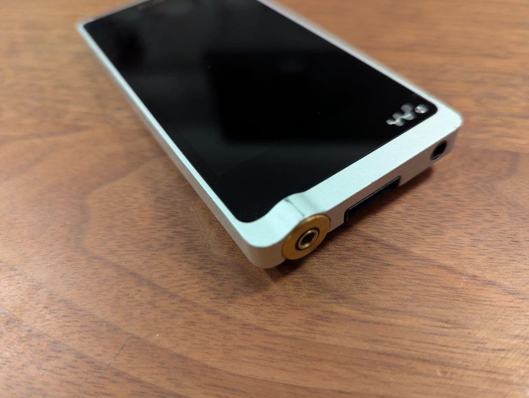 SONY NW-ZX1小キズのみ美品 ケーブルあり