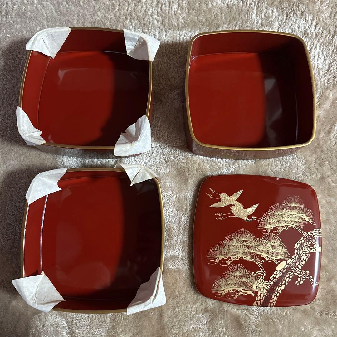 り*マ様 木製うるし塗 三段重