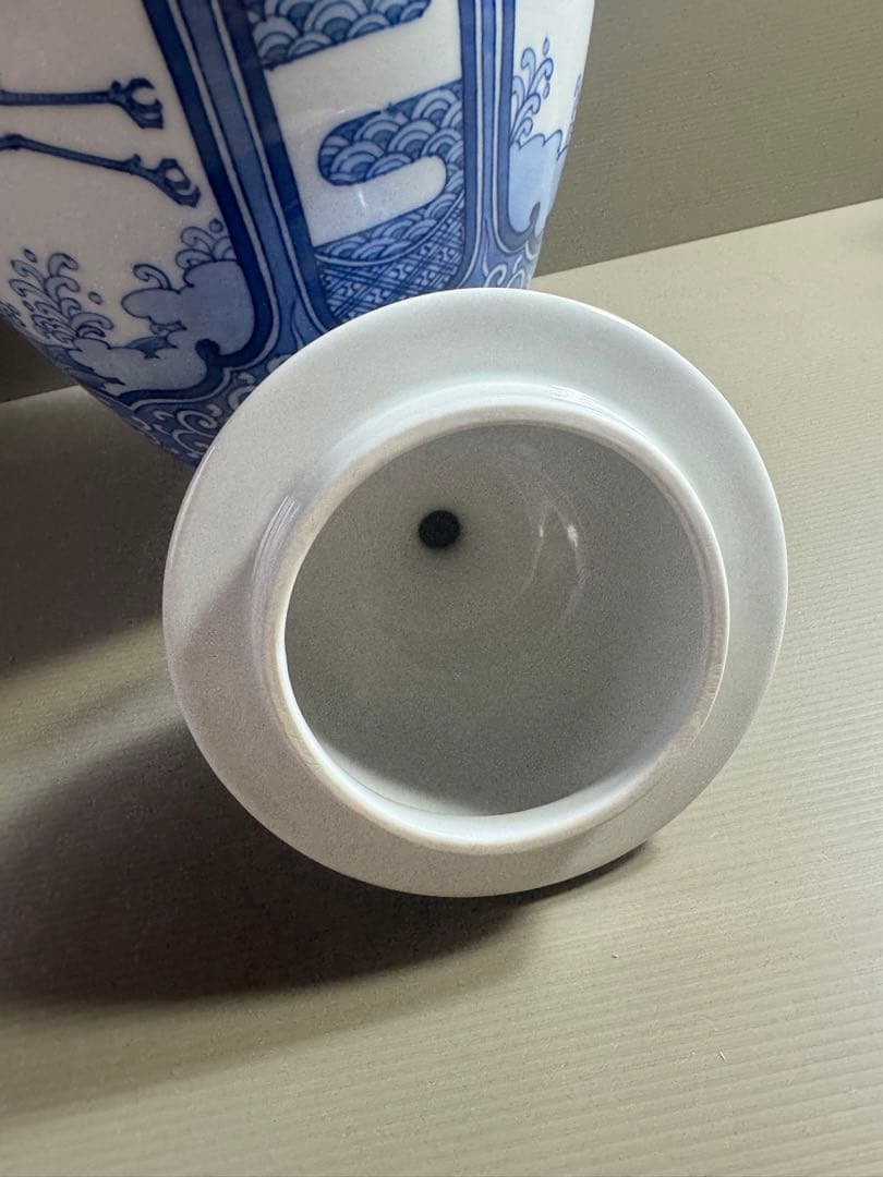 1562 有田焼　色絵花鳥　沈香壺