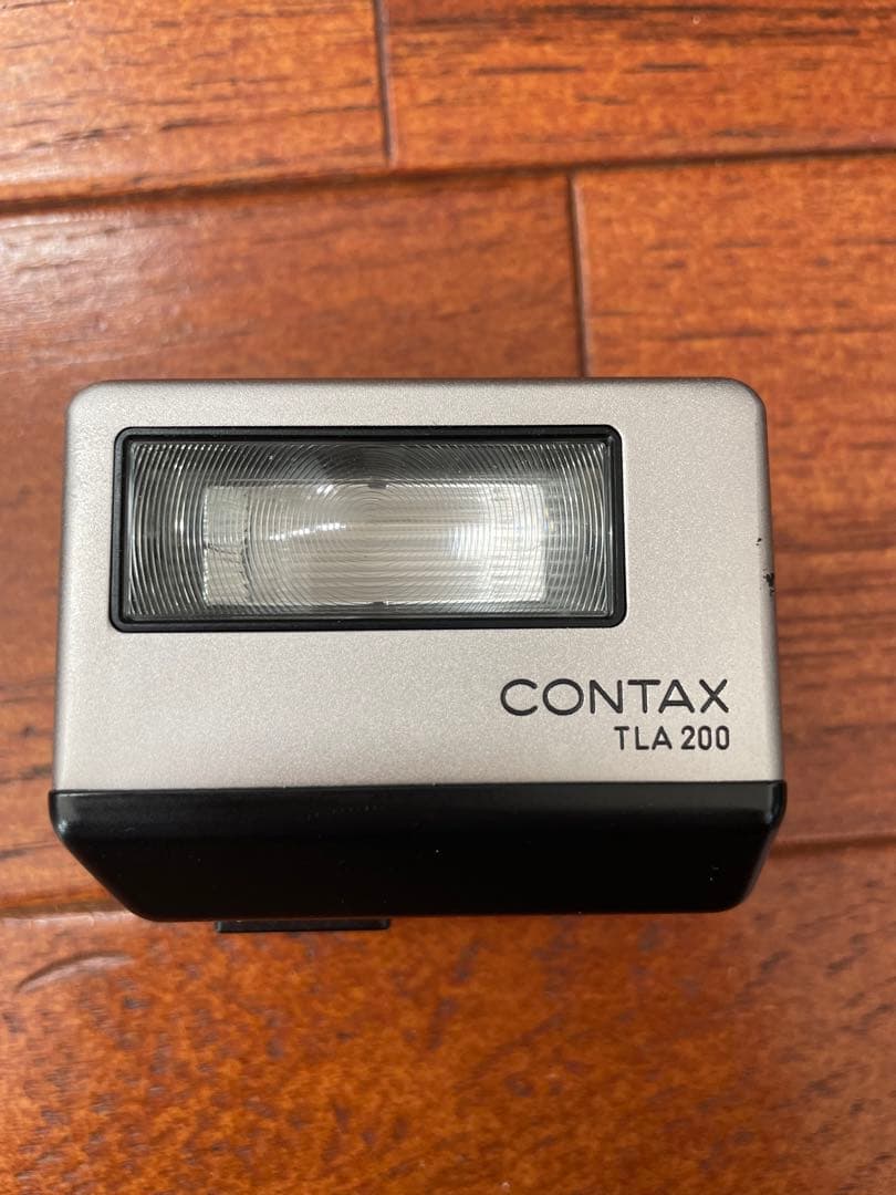 CONTAX G1＋35mm F2レンズ 、TLA 200フラッシュ、取説付