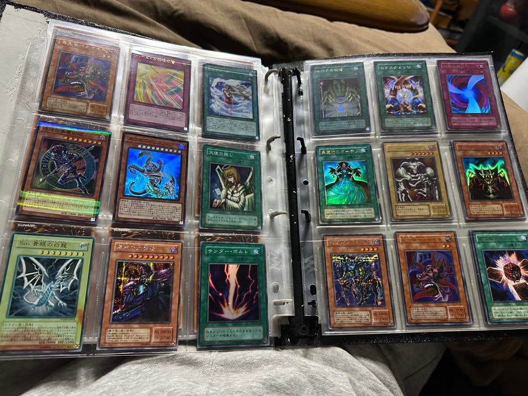 ご*や様 300円スタート 遊戯王 デュエルモンスターズ まとめ売り ファイリン