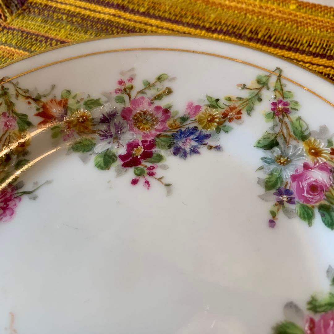 ビングオーグレンダール　(B)1870年アンティークの細かく描かれたお花が素敵！