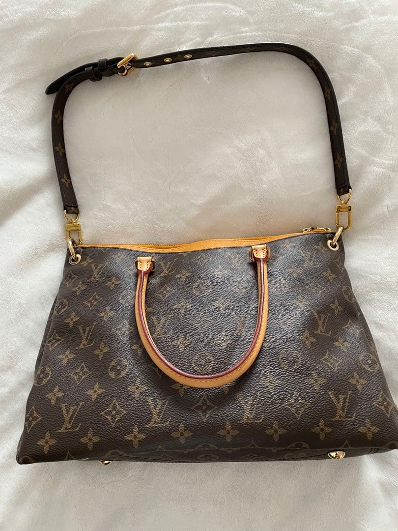 IMTSH　ルイヴィトン　モノグラム