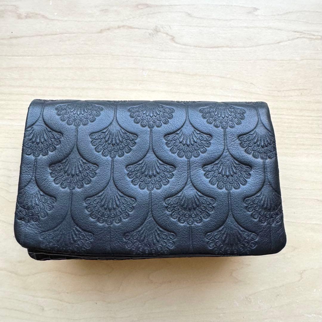 ★新品★ANNA SUI　アナスイ　レザー　がま口　二つ折り財布　黒　ブラック