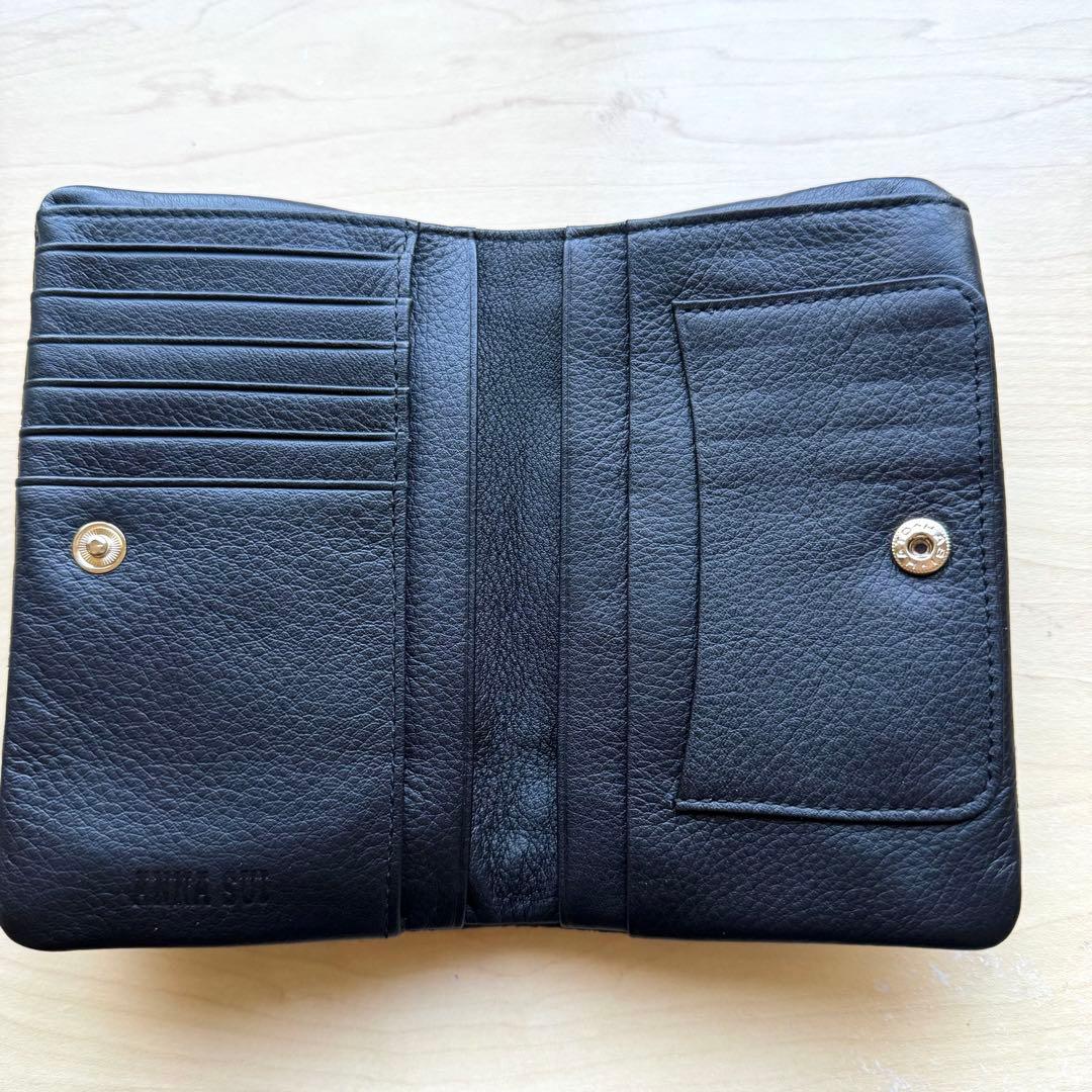 ★新品★ANNA SUI　アナスイ　レザー　がま口　二つ折り財布　黒　ブラック