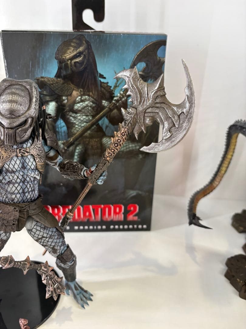 ネカ　アルティメット　ウォーリア　プレデター　豆魚雷