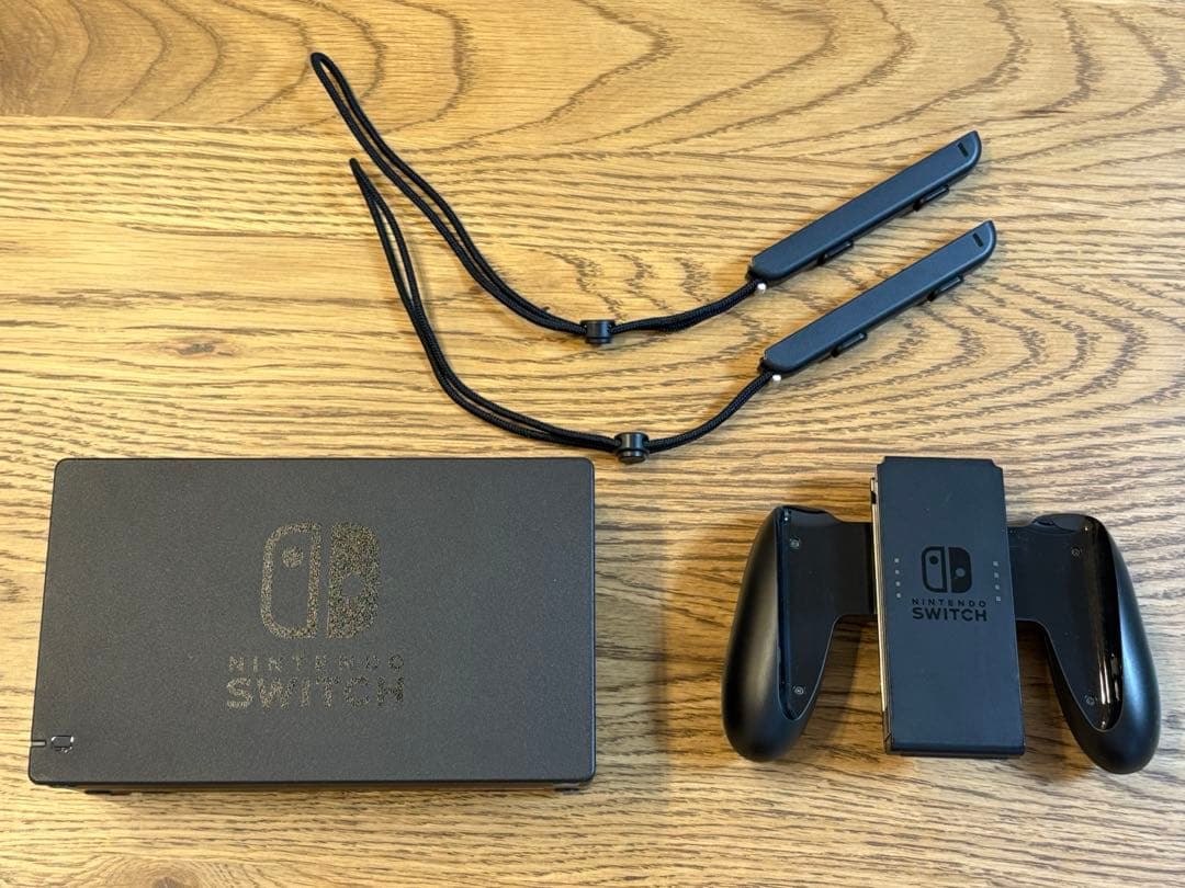 Nintendo Switch 本体 Switchケース＆周辺機器