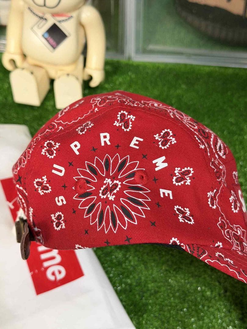 SUPREME CAPバンダナ柄キャップ レッド