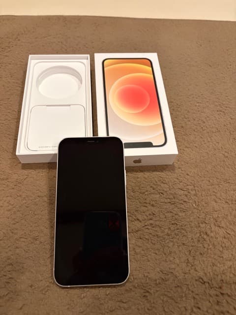 iPhone12 ホワイト 256GB