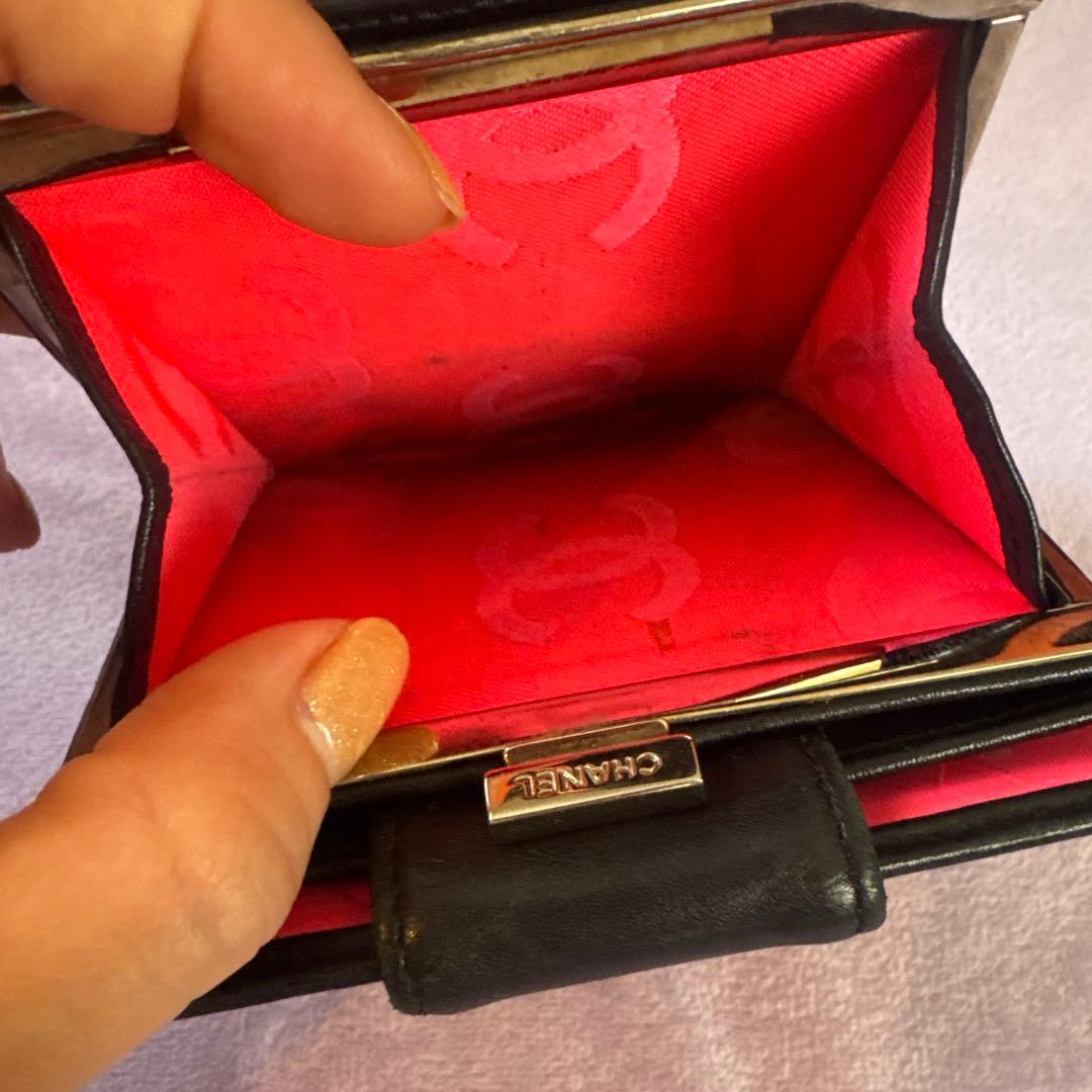 CHANEL キルティング 二つ折り財布 黒