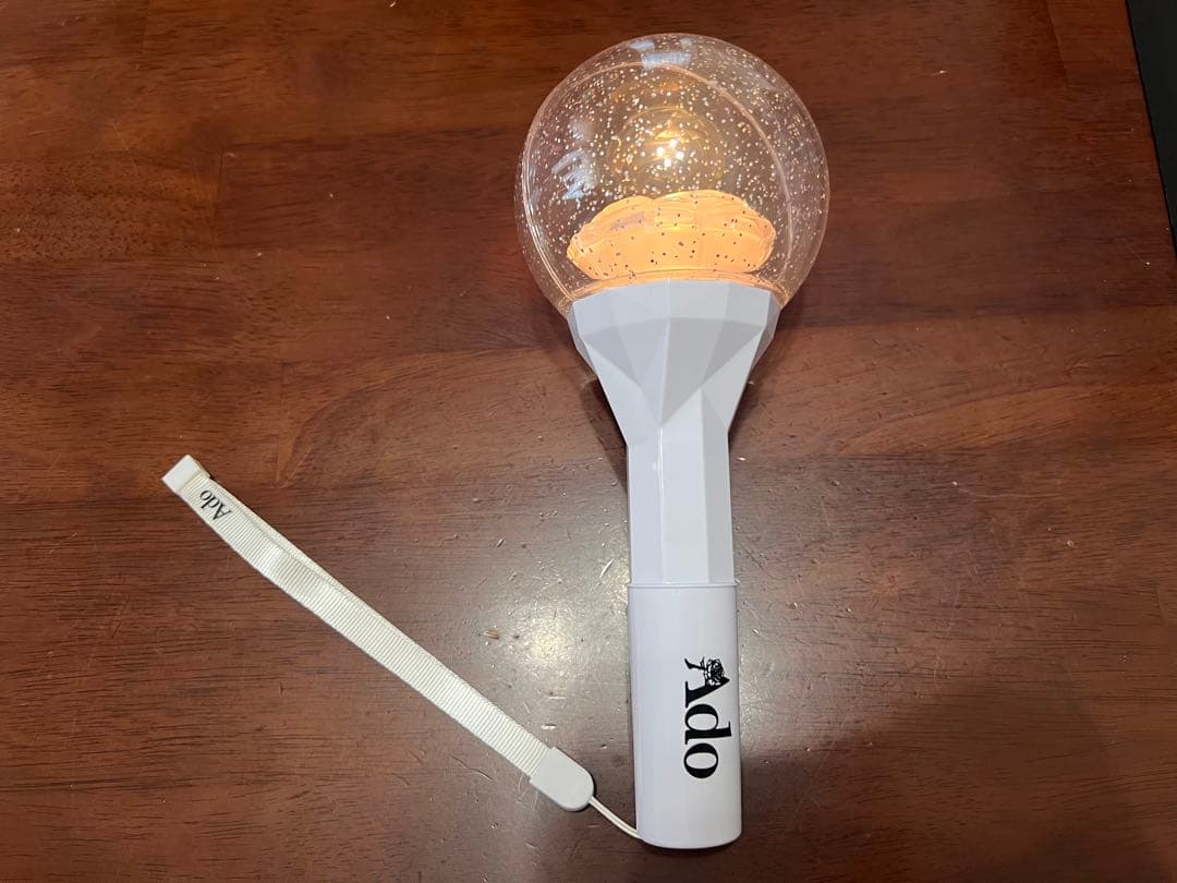 Ado　蜃気楼　夜空を照らす　ペンライト おまけキーホルダー付き