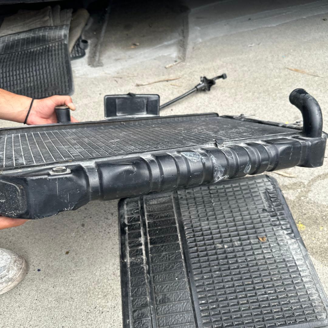 引取限定　S30Z 中期　当時物　240ZG ラジエーター　ジャンク