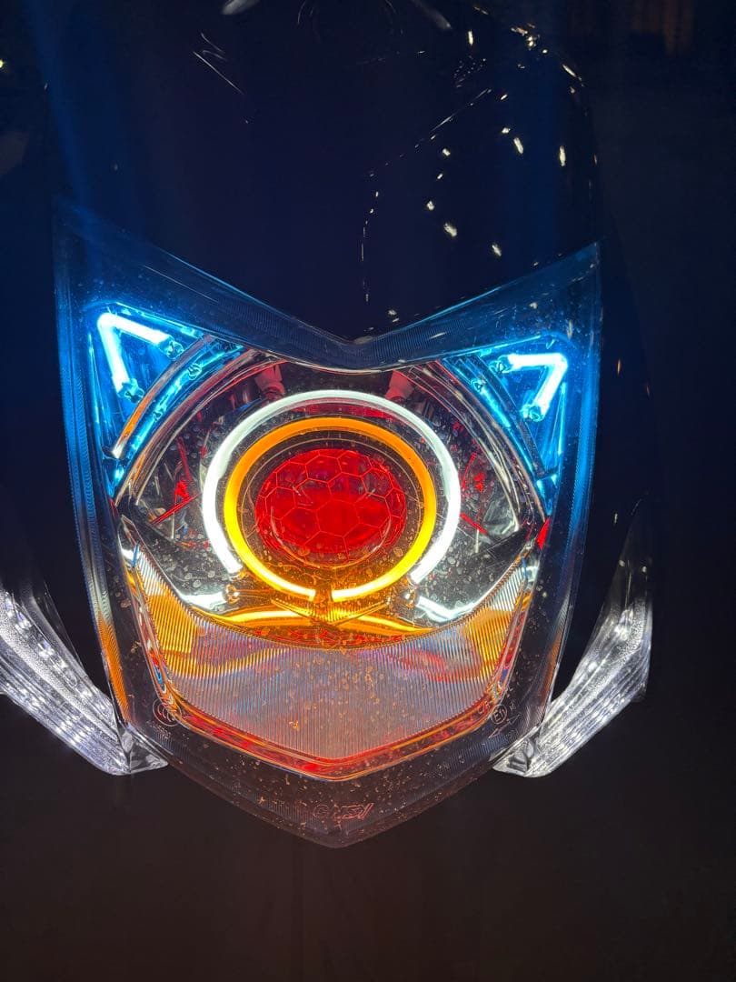 シグナス3型 デビルアイ ヘッドライト社外品