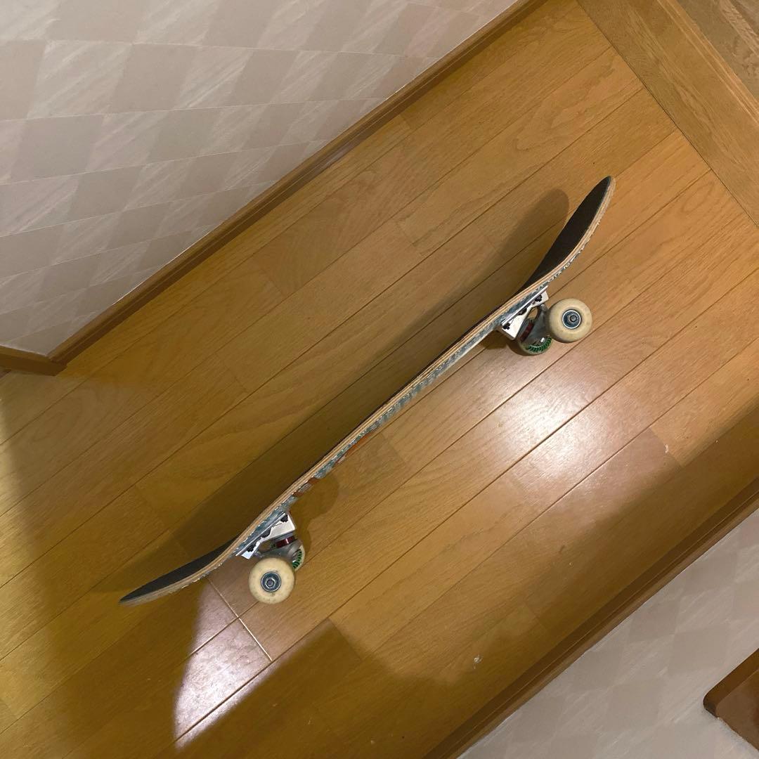 スケボー　コンプリート　ベンチャー　スピットファイヤ　チャイナボーンズ組