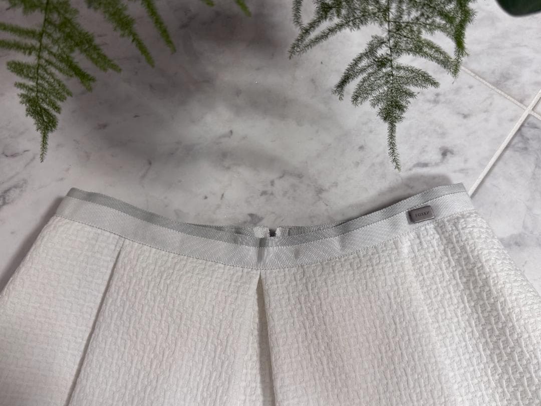 未使用★FOXEY/フォクシーニューヨーク スカート 38 ホワイト