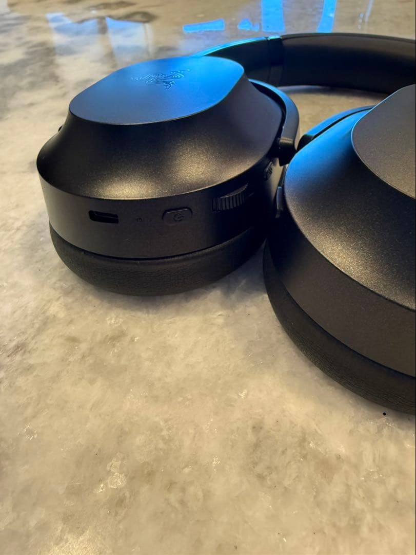 Razer Barracuda Pro レイザーワイヤレスゲーミングヘッドセット