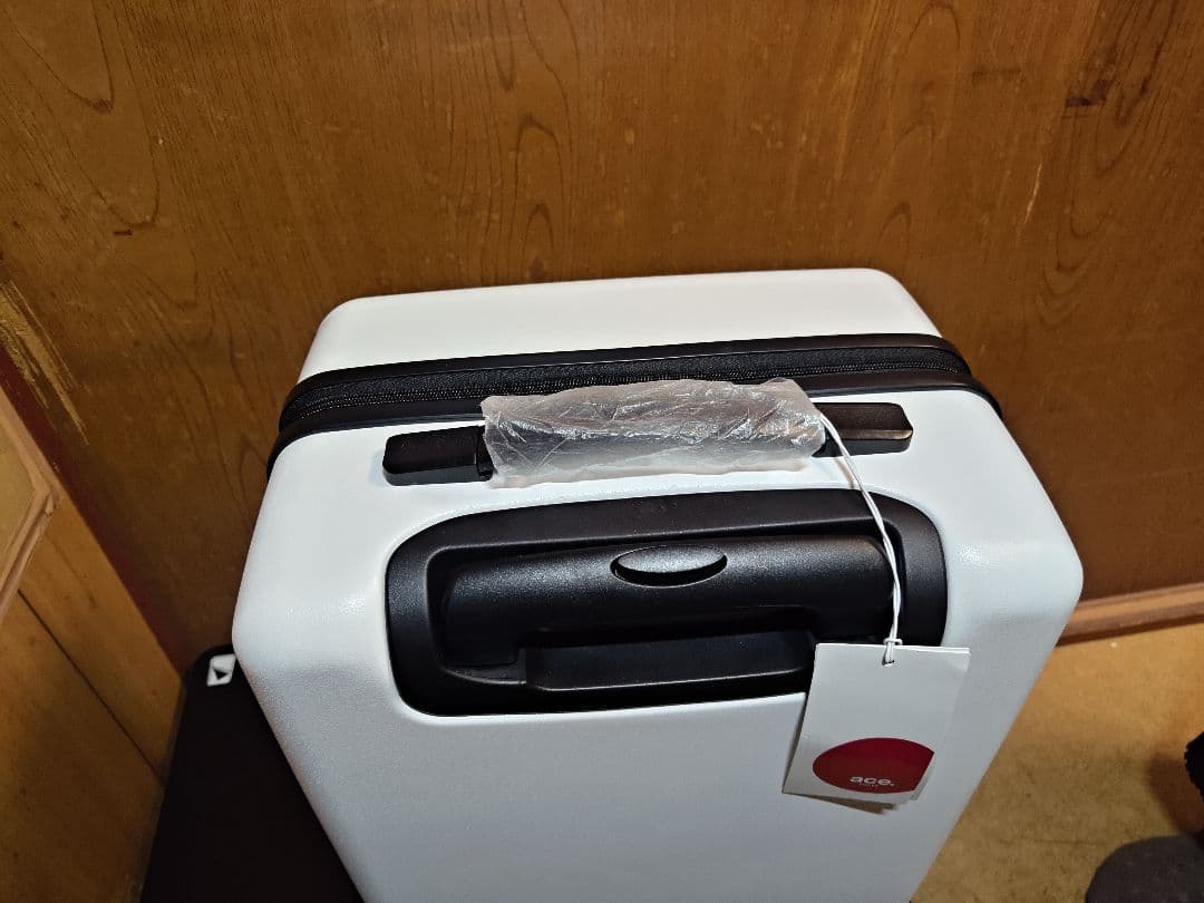 ファミペイオリジナルスーツケース ファミリーマート キャリーケース