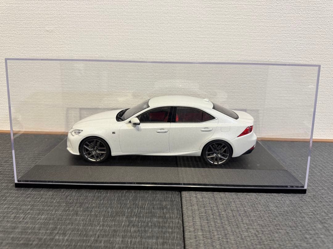 【京商】SAMURAI レクサス IS 350 F スポーツ 1/18 ミニカー
