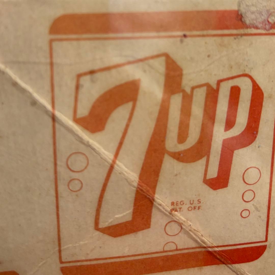 《本物》【7up セブンアップ】ヴィンテージ紙製看板