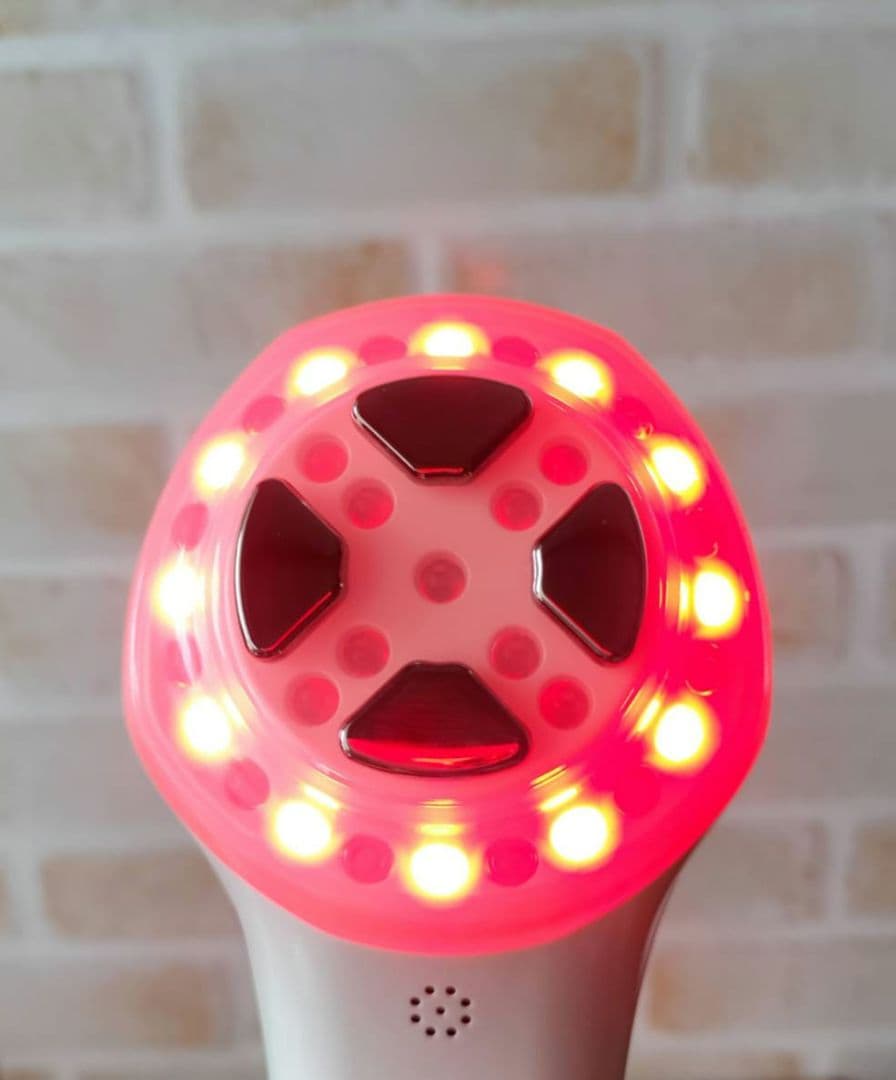 LED 美顔器SPTM 《APPB》 多機能　バイブ強弱有　　２回程使用