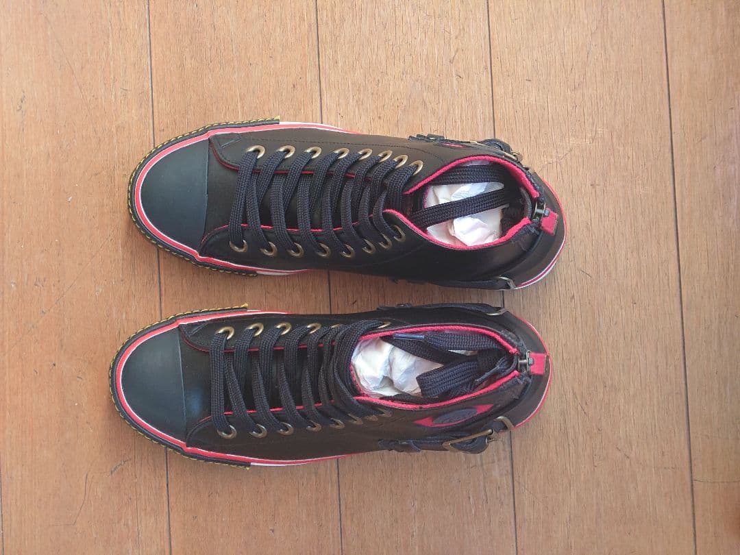 GUILTY GEAR Xrd ソル=バッドガイ スニーカー 24cm