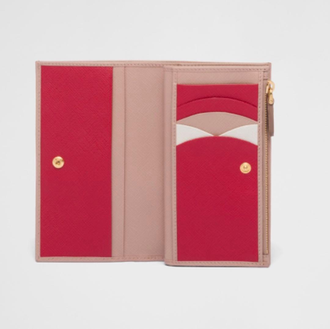 PRADA サフィアーノレザー 財布 ベージュ