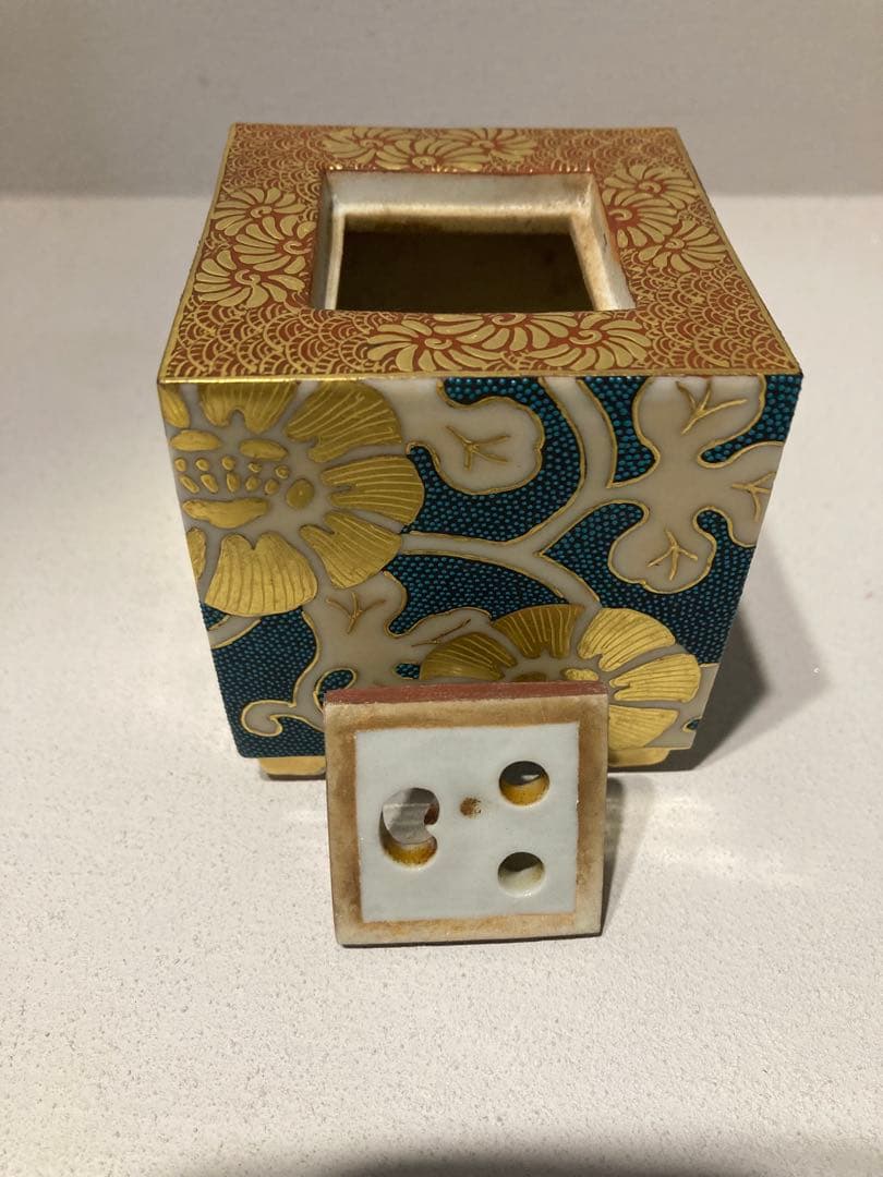 九谷焼　林伊平作　香炉(共箱付き)