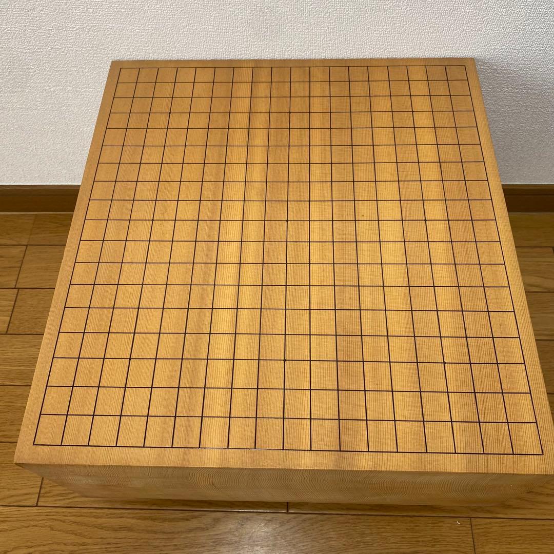 囲碁盤　碁石セット　5.7寸　厚さ17.5㎝　脚付