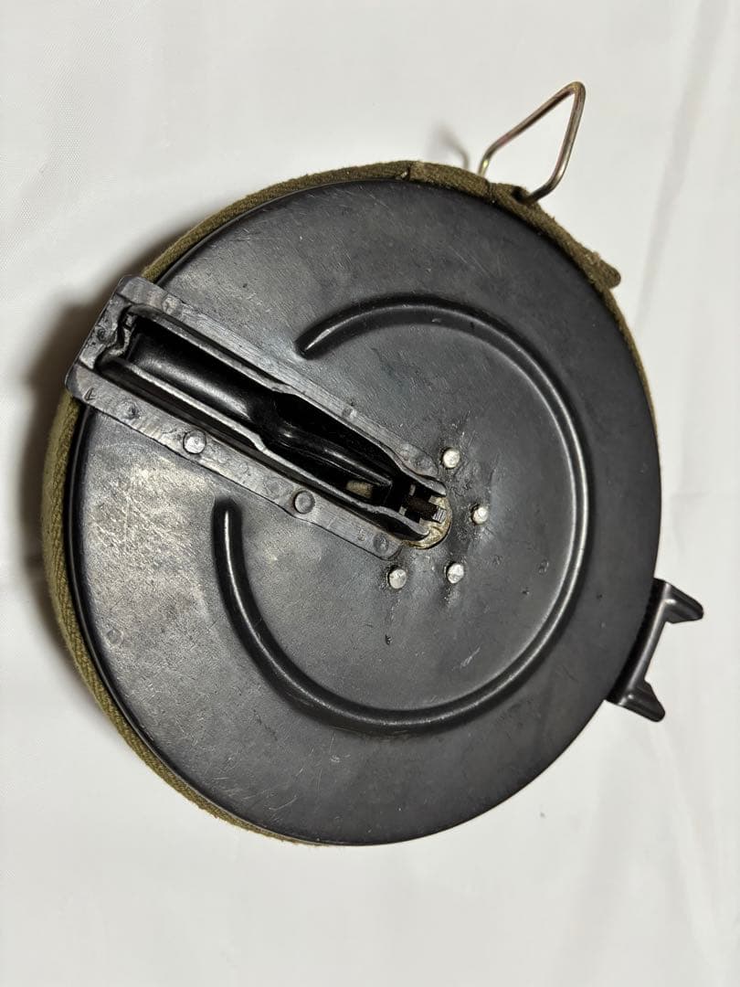 DT車載機関銃用のマガジン(観賞用)