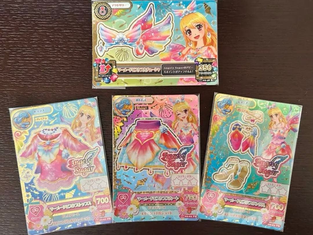 アイカツプレミアムカード　星宮いちご　マーメードピスケスコーデセット