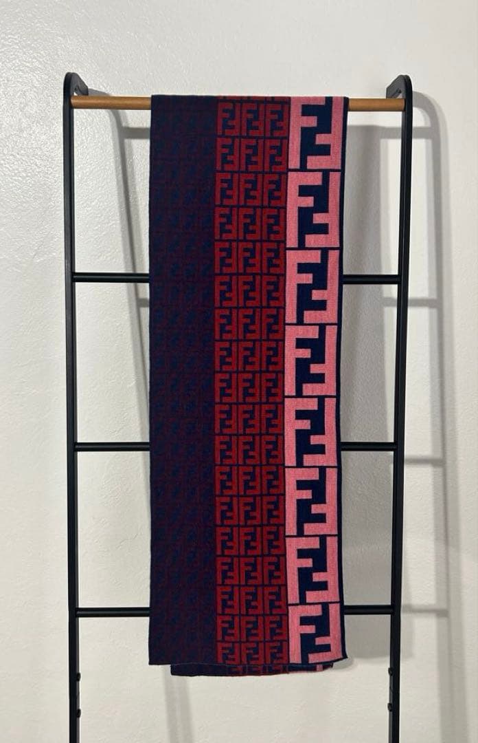 FENDI ロゴマフラー/ズッカ柄/ピンク