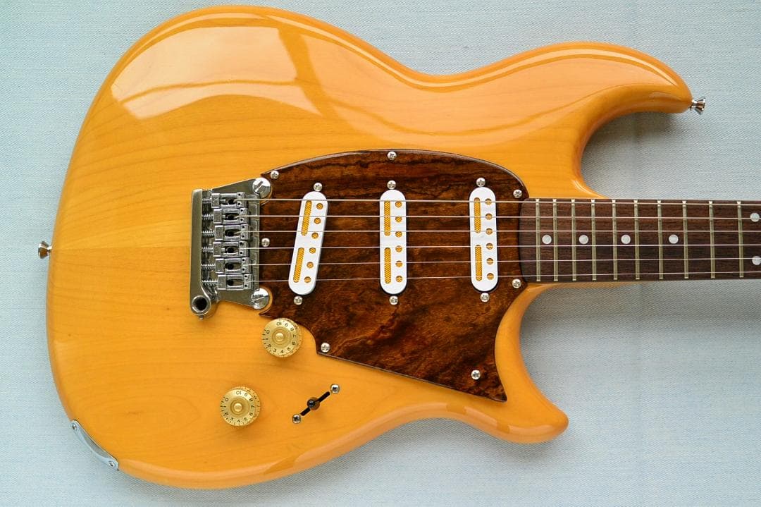 YAMAHA SC-3000 ワンオフ黄金壇製ピックガード 80年代 ヤマハ