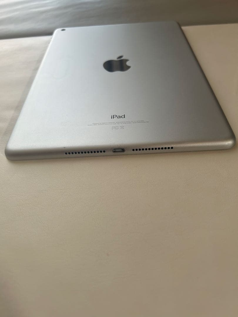 iPad6 (第6世代) Wi-Fiモデル 32GB