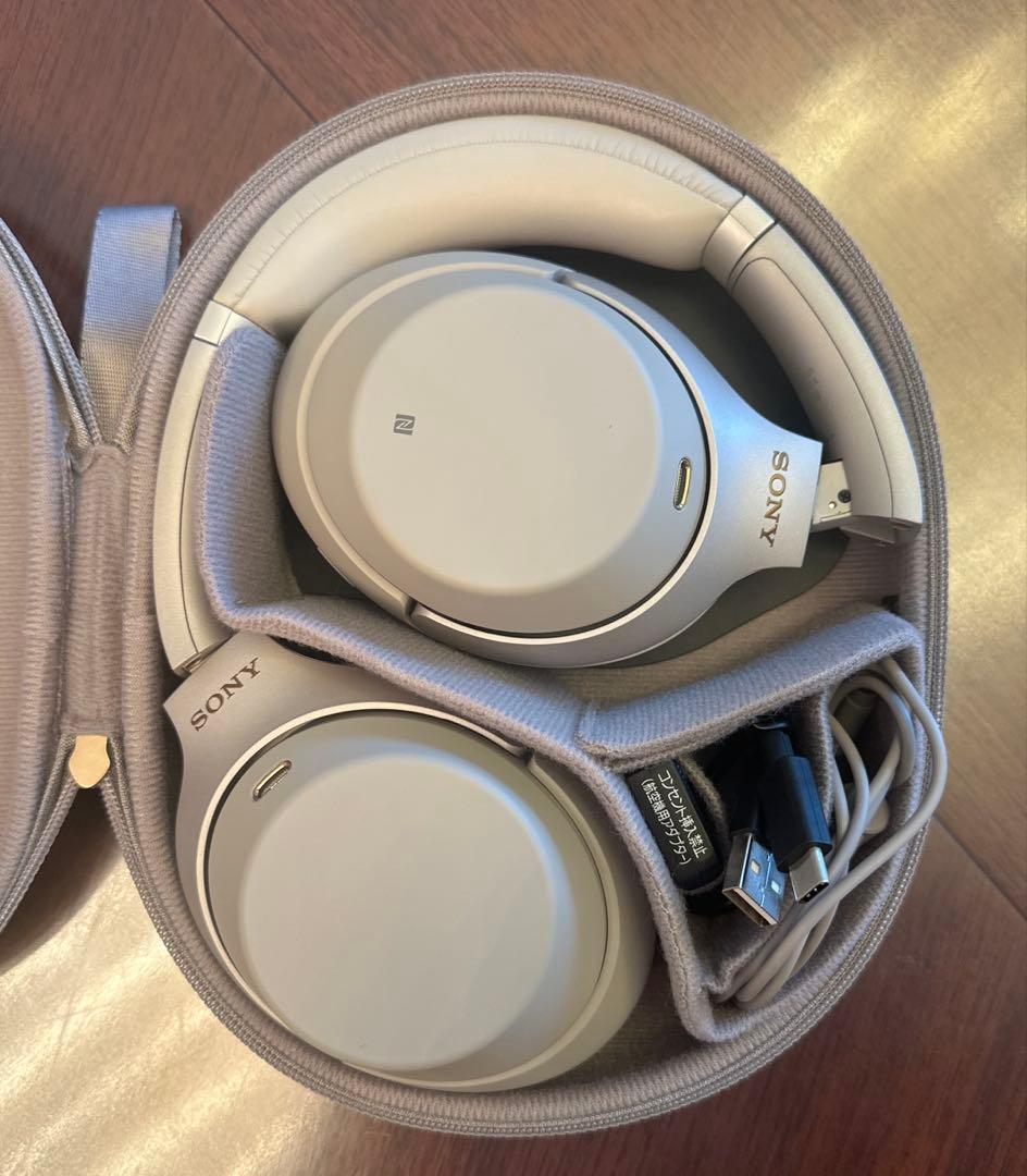 SONY ワイヤレスヘッドホン グレー 付属品あり WH-1000XM3【美品】