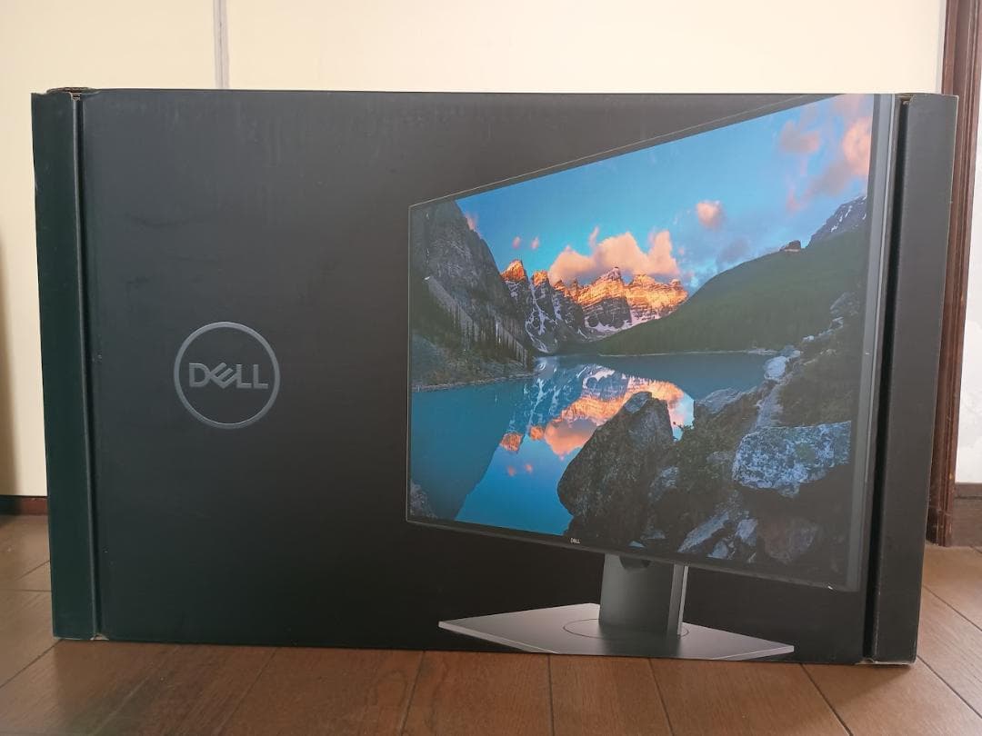 Dell 4Kモニター 27インチ U2718QM