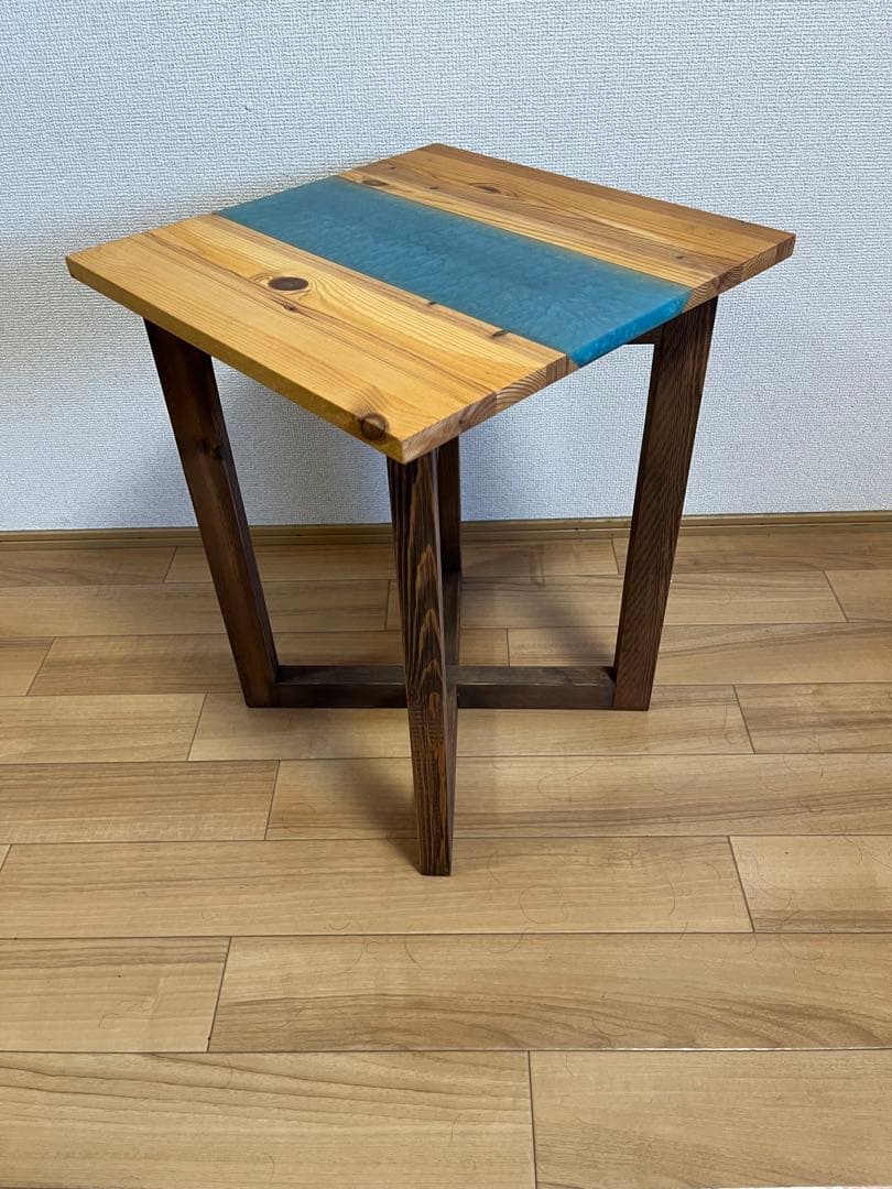 【ハンドメイド】レジンサイドテーブル