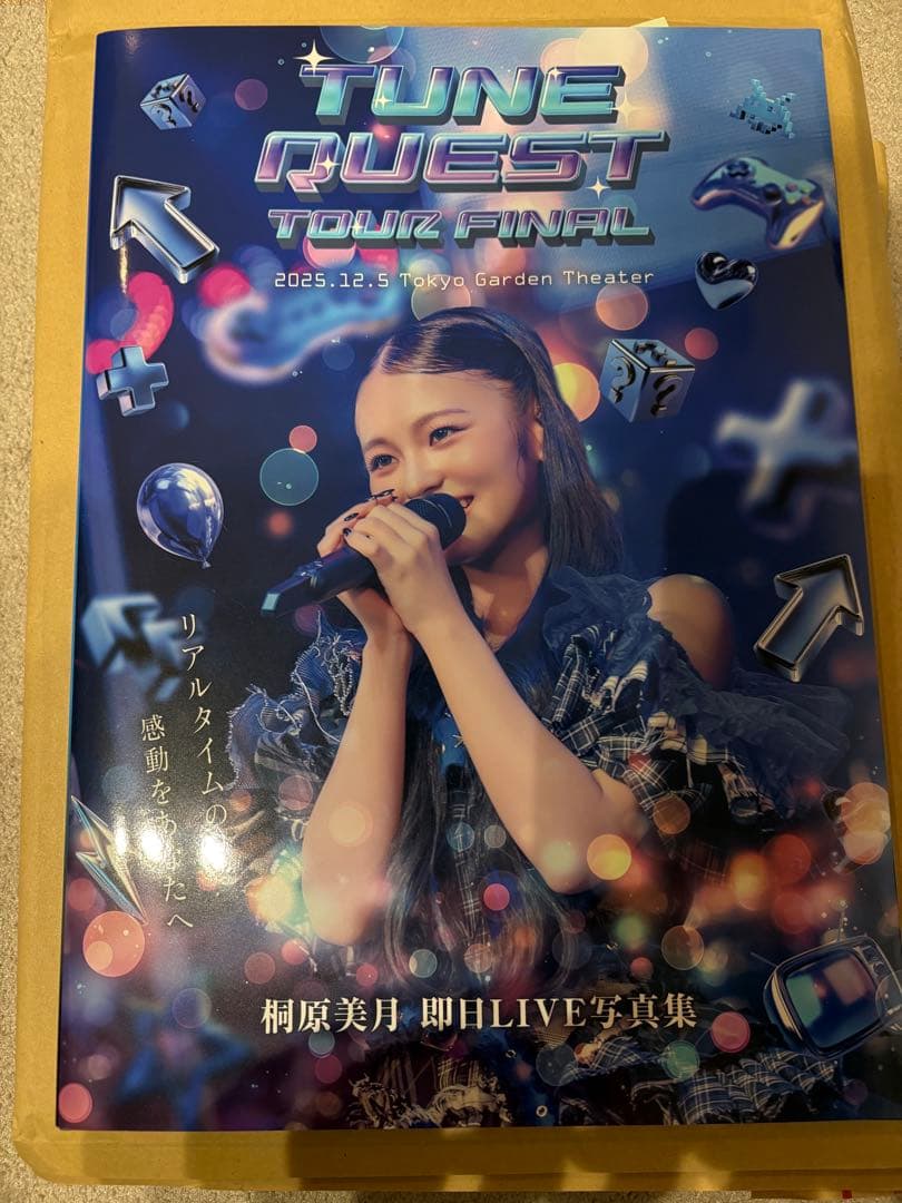 candytune 100冊限定ナンバリング付き　桐原美月 即日LIVE写真集