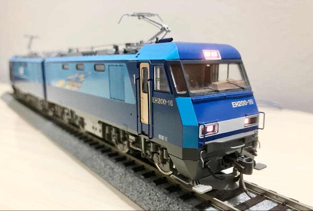 HOゲージ TOMIX EH200