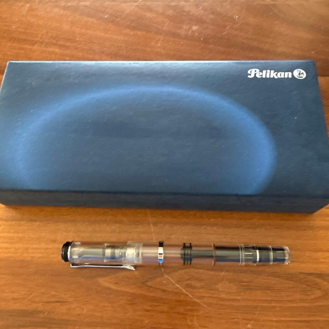 【未使用】Pelikan ペリカン　万年筆　デモンストレーター　クリア　M